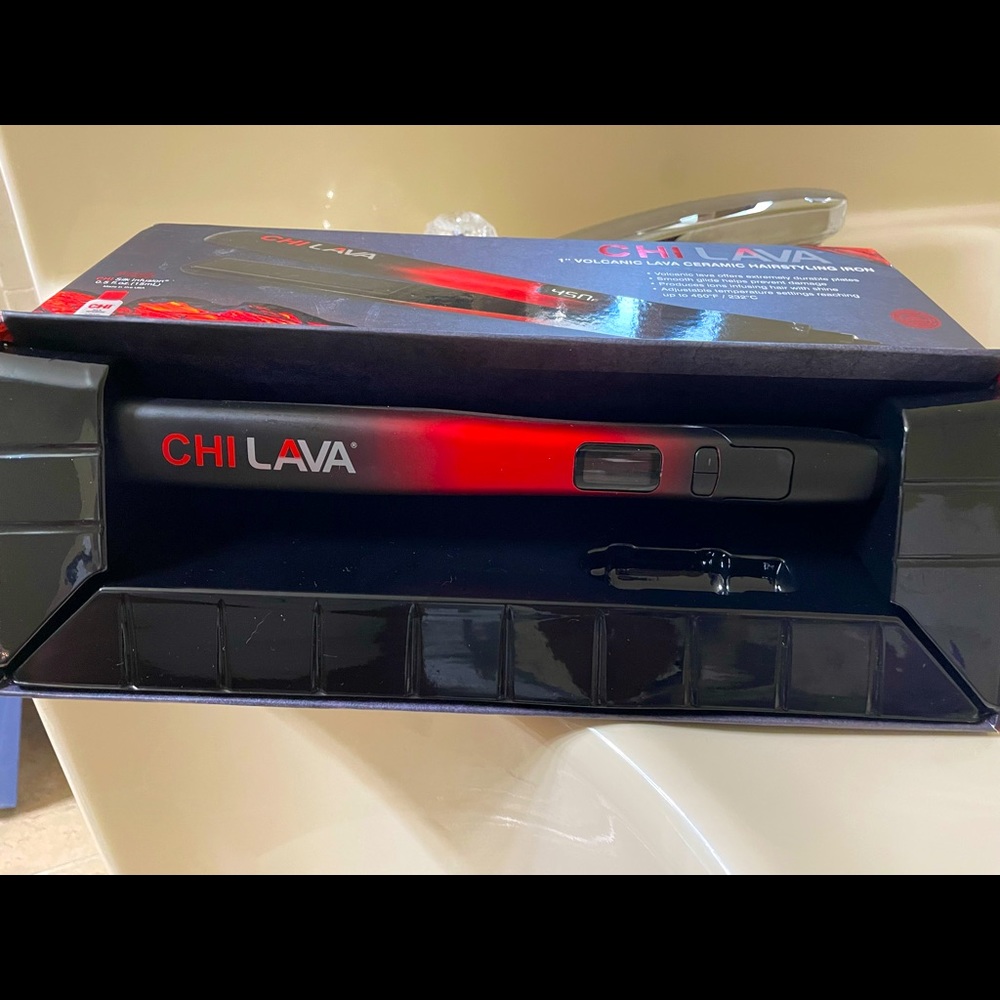 CHI LAVA. Lightly used.